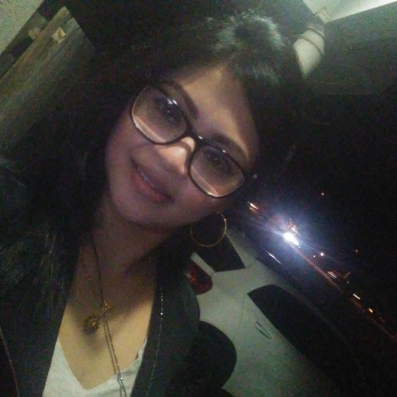 Meet your Posher, Rachelle - Picture 7 of 7